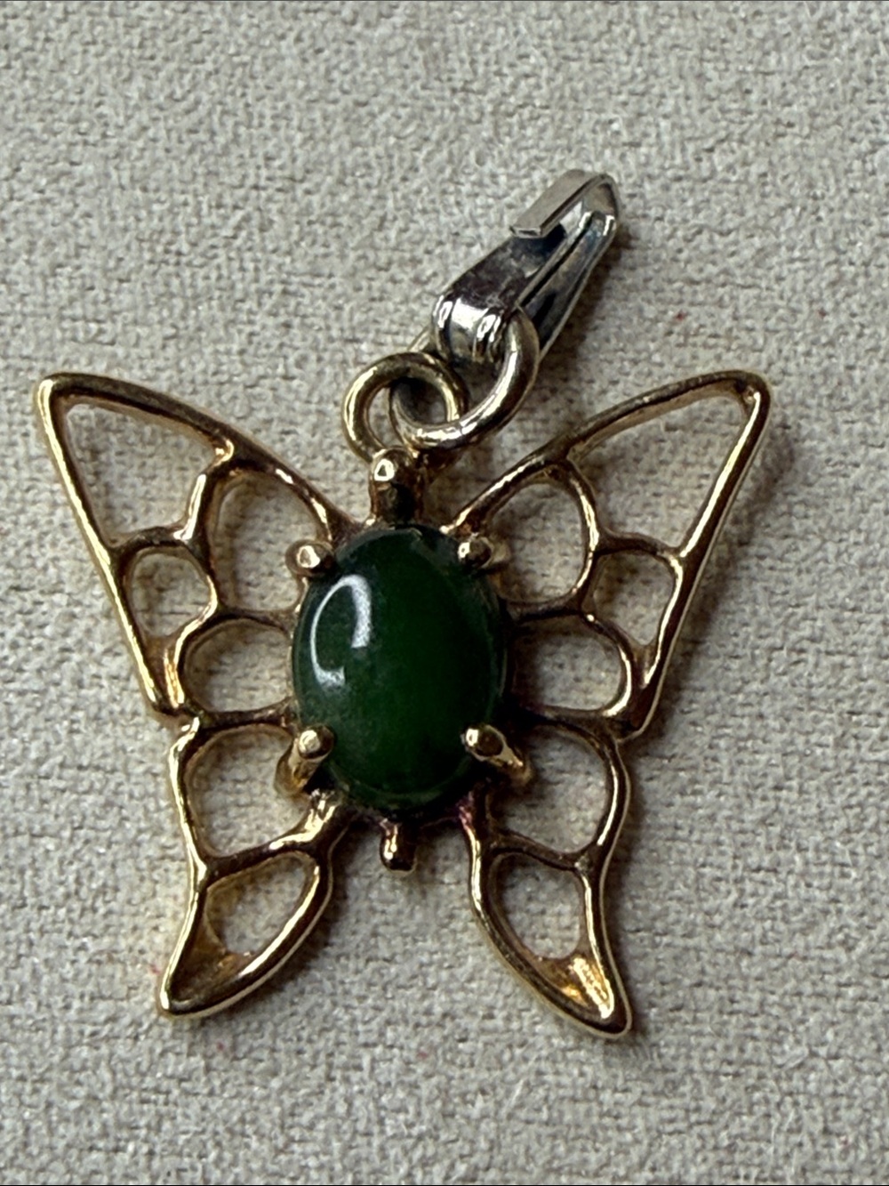 Vintage dainty Goldtone Butterfly Pendant with Green center untested charm